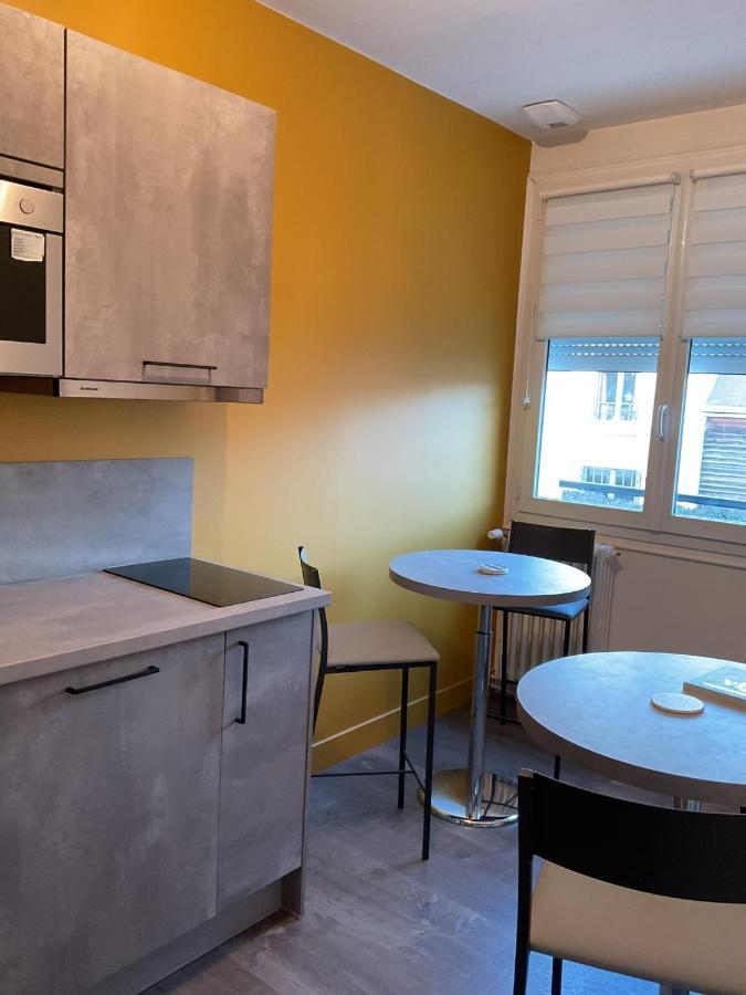 Bed and Breakfast Bords De Sarthe Le Mans Exterior foto